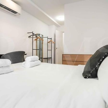 Bright And Modern Apartment By Rems Malaga Luaran gambar