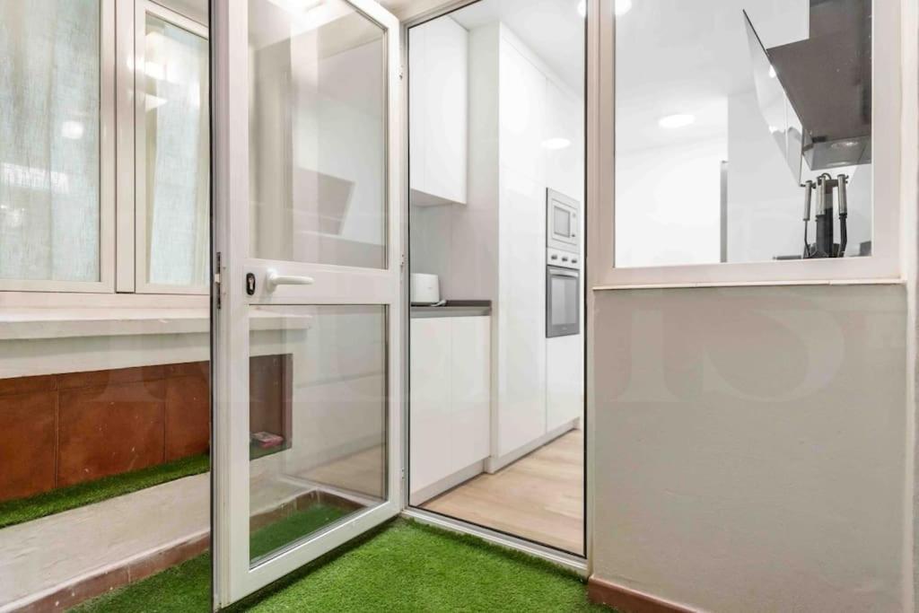 Bright And Modern Apartment By Rems Malaga Luaran gambar